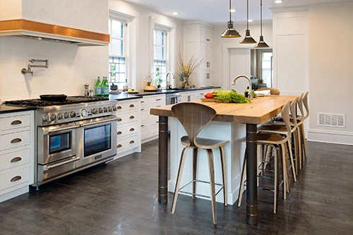 Precision-in-Custom-Cabinetry