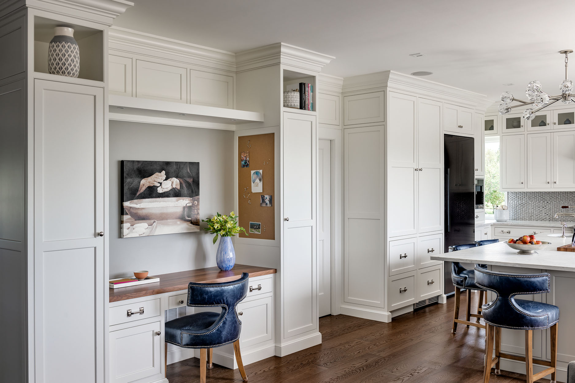 Built-In Kitchen Office Kitchen with a Built-In Desk Office Area