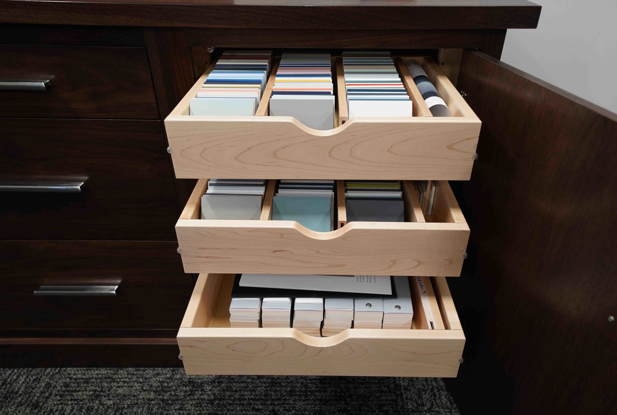 DSC08131_kountry_kraft_office_drawer_organization_lr ...