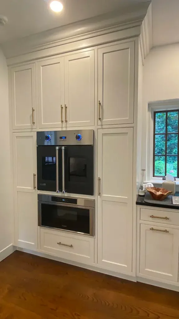 Integrated Appliances White Cabinetry