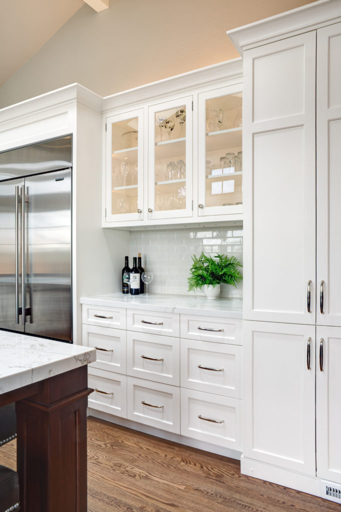 Choosing Cabinet Hardware for Custom Cabinetry - Kountry Kraft