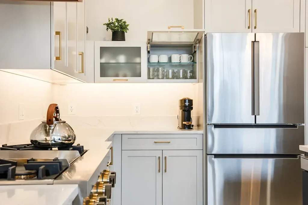 Stovetop and Fridge with Stylish Accents