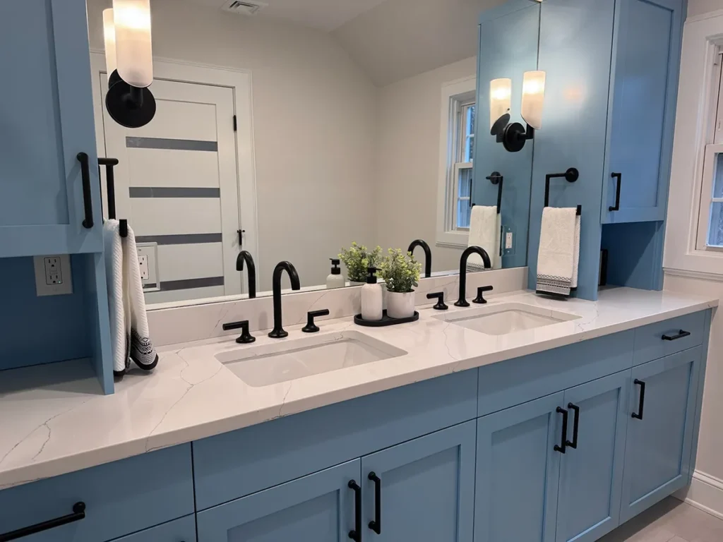 Wide Vanity Mirror adds Cozy Ambiance